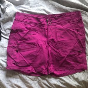women’s hiking shorts